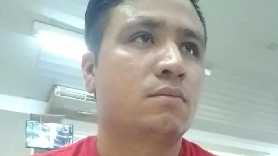 Pai procura por filho que desapareceu ao sair com destino para uma agência bancária de Manaus