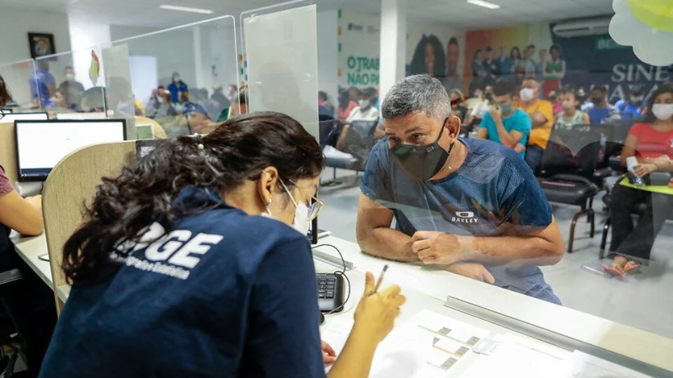 Prazo final das inscrições ao processo seletivo do IBGE termina nesta sexta-feira (21)