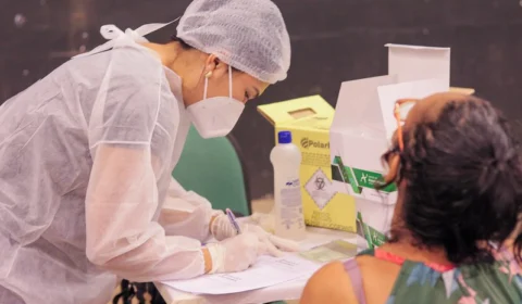 Mais de 56 mil testes de Covid-19 já foram realizados em Manaus, 51,5% tiveram resultado positivo