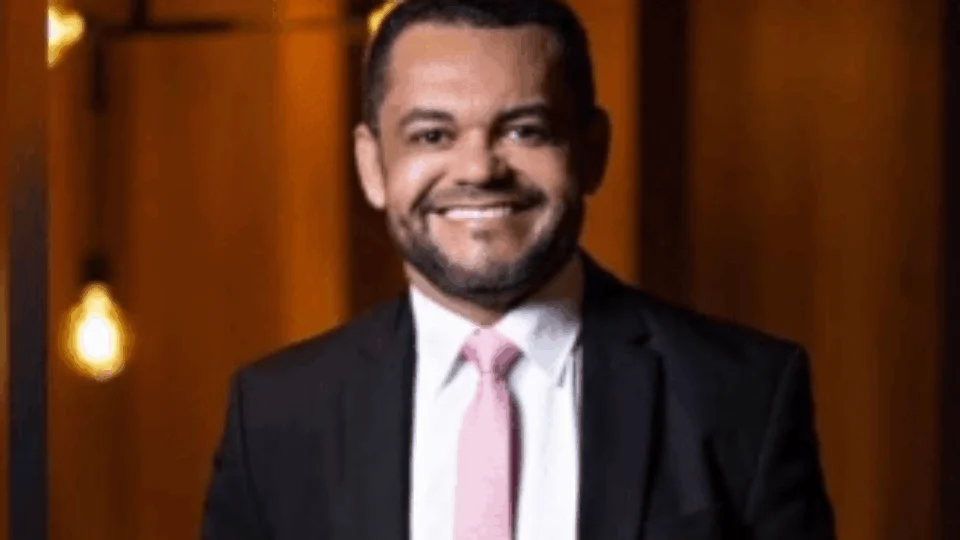 Ednaílson Rozenha recebe Manifesto de apoio de Clubes para sua Candidatura