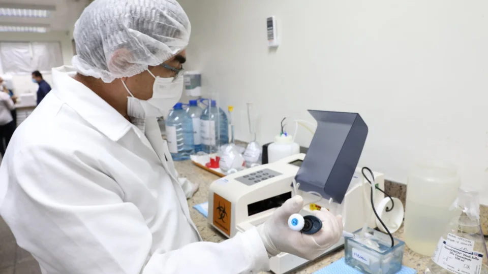 FVS atualiza balanço epidemiológico da Covid-19 no Amazonas nesta terça-feira