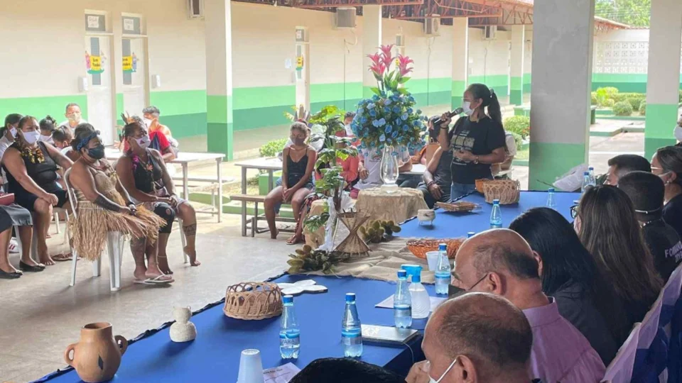 Professores indígenas participam de projeto em especialização de Ensino Médio Técnico, em Novo Airão