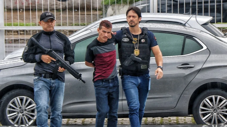 Traficante matou a ex-namorada com tiro na nuca após discussão por ciúmes, em Manaus