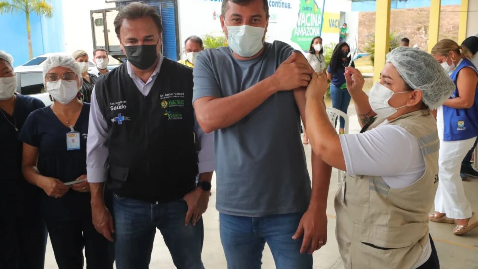 COVID-19: Wilson Lima recebeu a terceira dose da vacina e convoca população para imunização