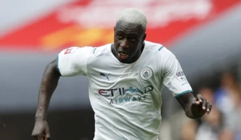 Lateral acusado de 7 estupros vai para prisão de segurança máxima