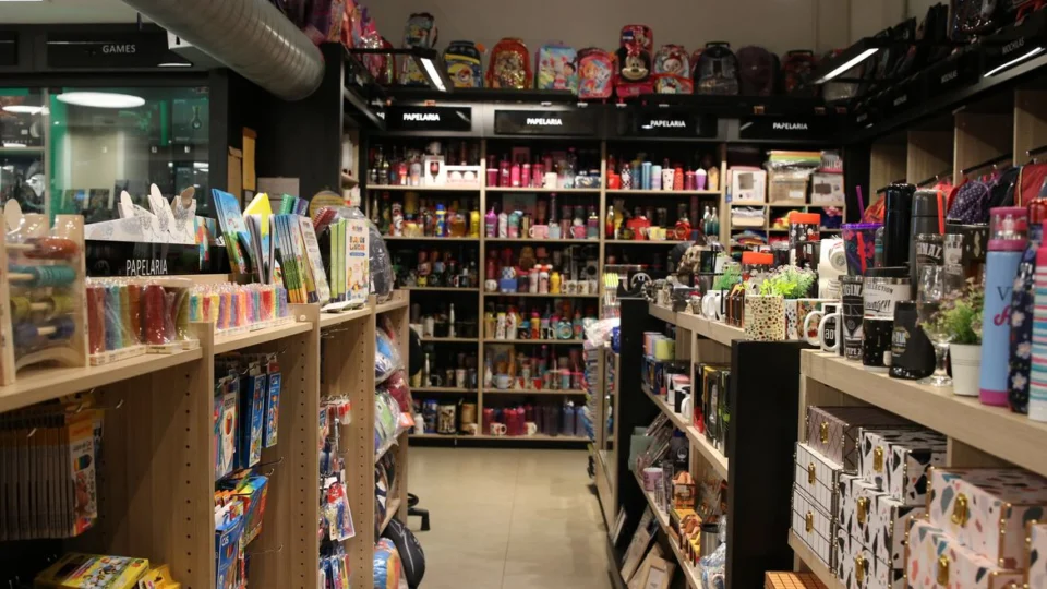 Inmetro recomenda atenção na compra de materiais escolares