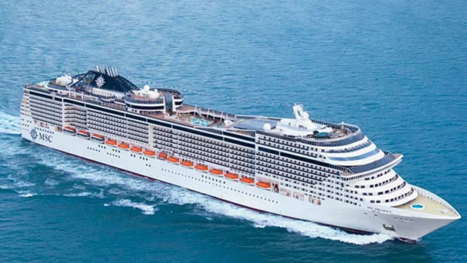 Anvisa confirma 28 casos de covid-19 no transatlântico Preziosa