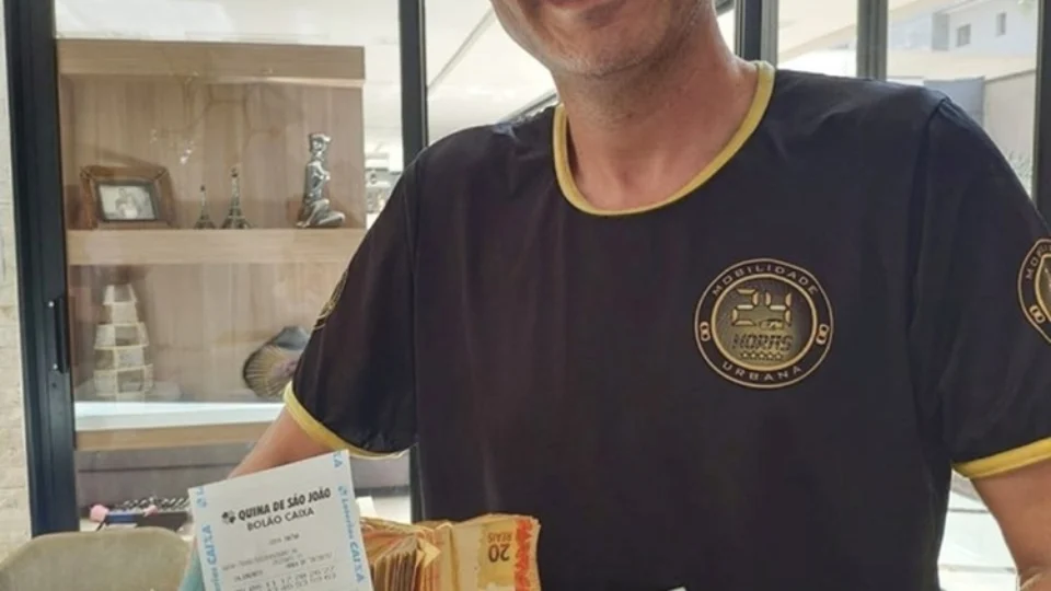 Amigos que fizeram aposta de R$22.000,00 na mega da Virada não acertam nenhum número