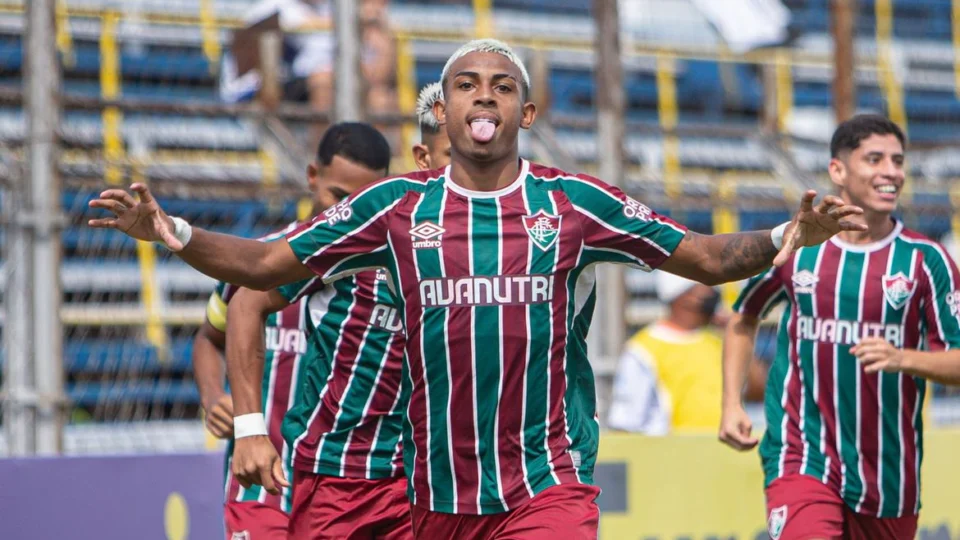Fluminense domina Ponte Preta e avança às oitavas da Copa São Paulo