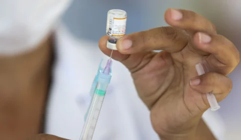 Vacinação contra sarampo e influenza começam a partir de 4 de abril no Amazonas