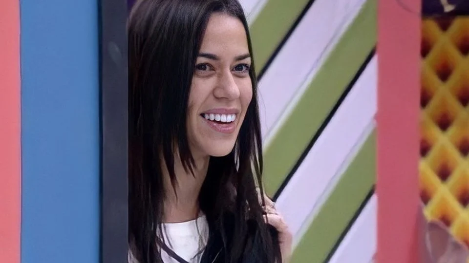BBB22: Larissa é detonada após fala preconceituosa: “Não sou índia”