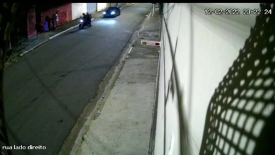 VEJA VÍDEO: ladrões são atropelados durante assalto