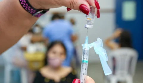 Confira os pontos de vacinação nesta quinta-feira, em Manaus