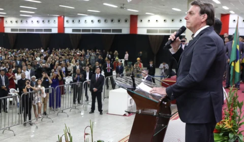 Sociólogo classifica de doentes e alienados bolsonaristas amazonenses