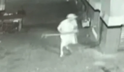 Homem mata morador de rua a pauladas enquanto dormia