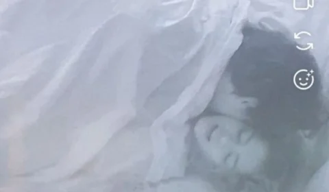 Eli e Maria inauguram edredom no BBB22. VEJA VÍDEO