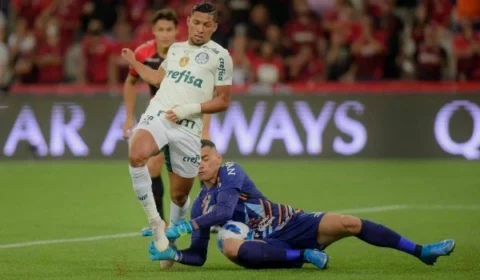 Athletico-PR e Palmeiras empatam por 2 x 2 no jogo de ida da Recopa Sul-Americana