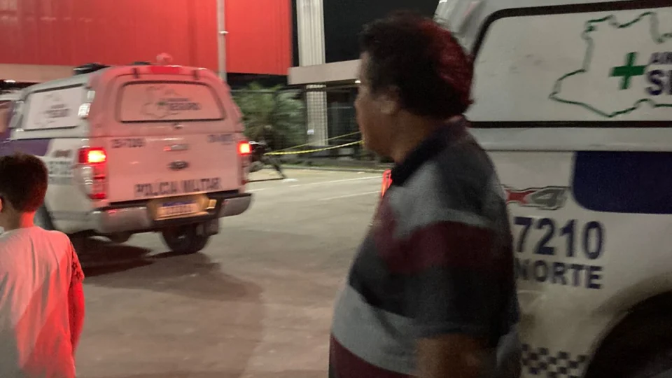 Vídeo! Homem bate carro e motoristas de aplicativo fazem perseguição na Torquato Tapajós; Fotos