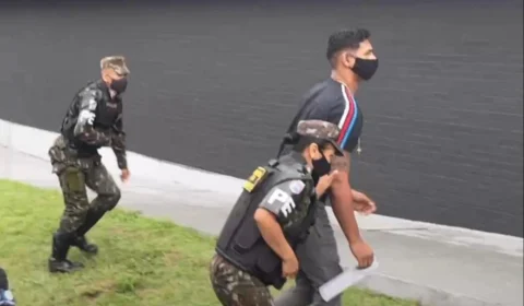 Urgente: soldado do Exército e pai são presos por matar homem em Manaus; vídeo