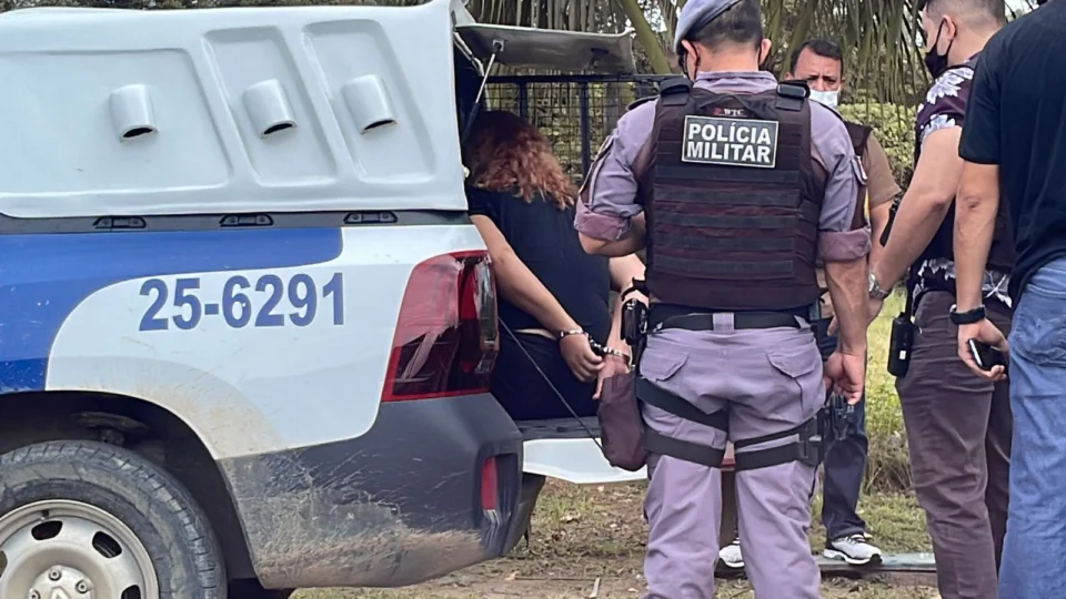 Mulher mata marido ao tentar se defender de agressão no Tarumã; veja vídeo