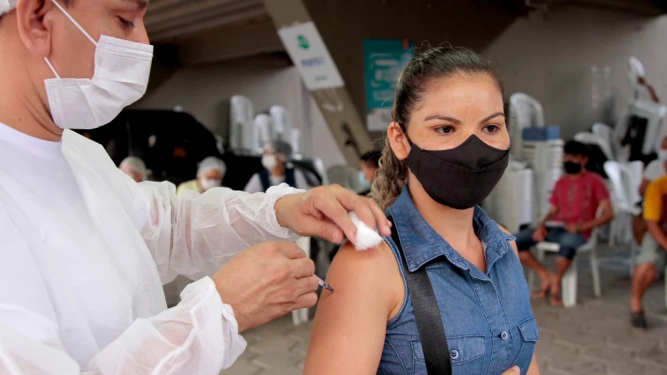 Saiba pontos de vacinação nesta quinta-feira, em Manaus