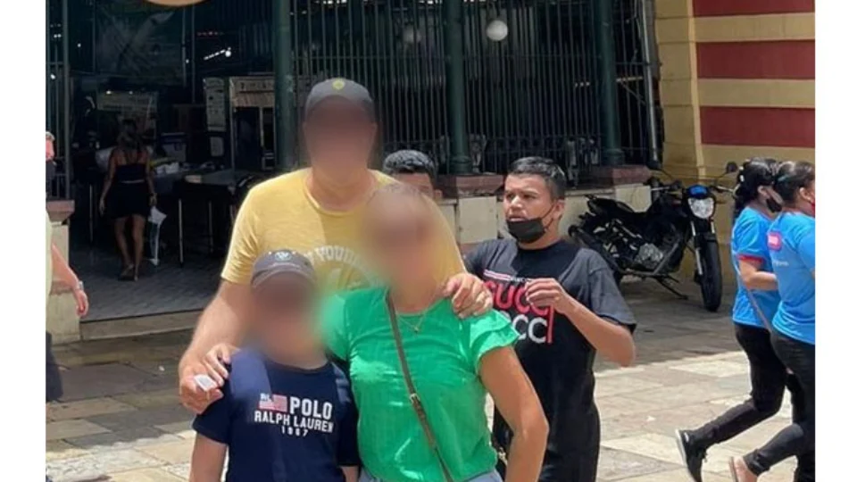 Veja vídeo! Assaltantes furtam turistas enquanto tiravam foto no Mercadão