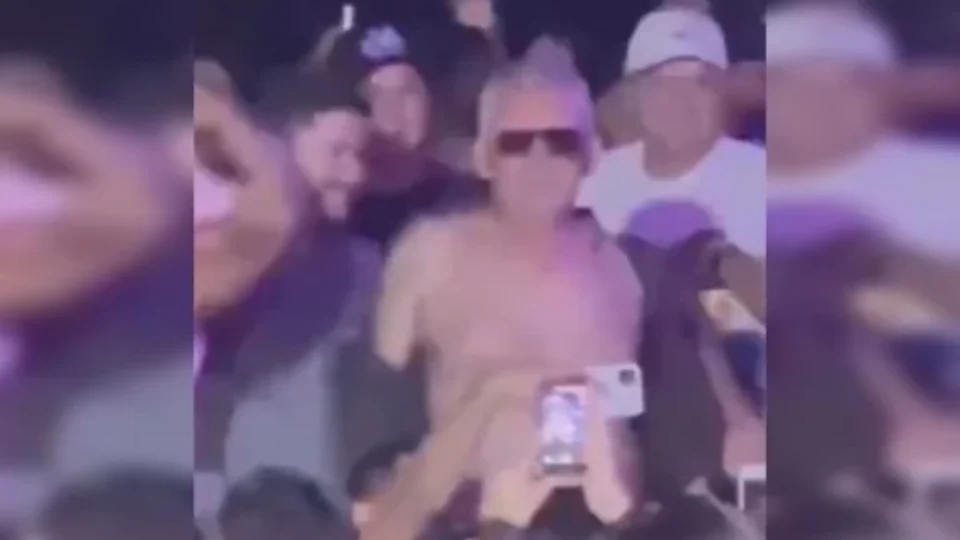 Vídeo! sem camisa em festa, prefeito afirma que “vai comer mais de 20”