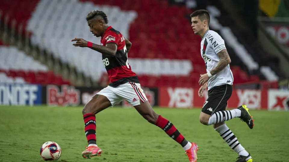 Campeonato Carioca: Flamengo e Vasco se enfrentam neste domingo (6)
