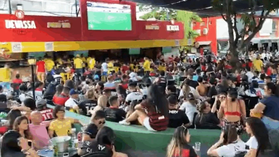 Flamengo leva vitória sobre o Vasco: torcedores vibram em Manaus