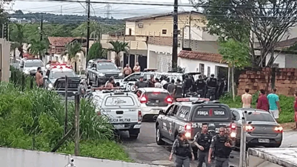 Clínica Veterinária é assaltada na zona Centro Sul e dois homens foram capturados durante ação
