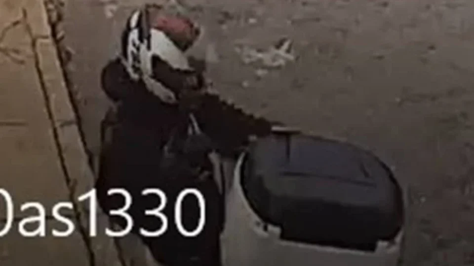 Vídeos mostram ação de bandidos durante o golpe do falso sequestro; veja