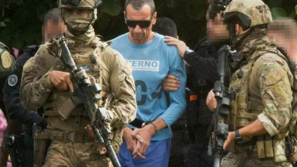 Líder do PCC, Marcola é transferido de penitenciária em Brasília