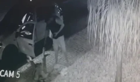 Novo vídeo mostra personal espancando sem-teto nu após flagrar traição