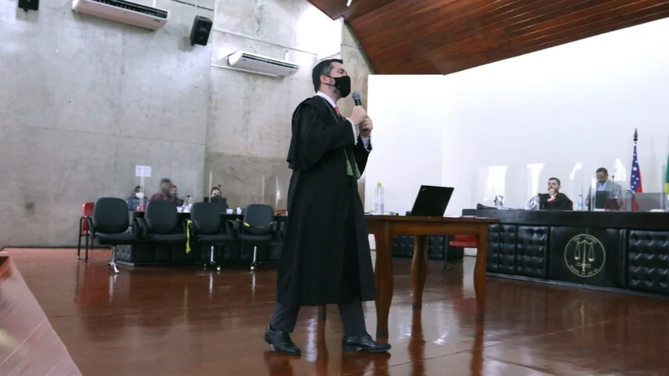 Acusados de homicídio por falso reconhecimento são inocentados