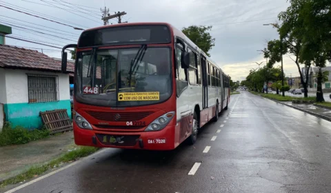 Assalto: trio toca o terror na linha de ônibus 448 no bairro Cidade Nova; imagens