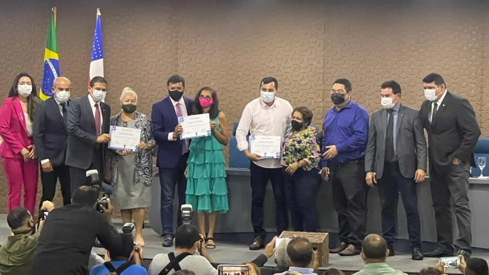 Mais de 4 mil cursos voltados para mulheres de Manaus e interior do AM são ofertados pelo CETAM