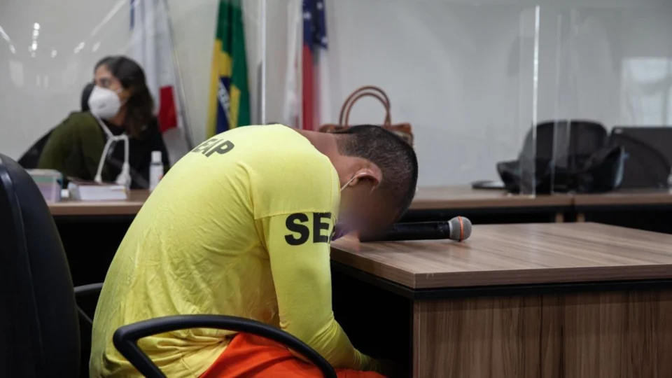 Feminicídio: homem acusado de matar a namorada em hotel no centro de Manaus é condenado a 15 anos de prisão