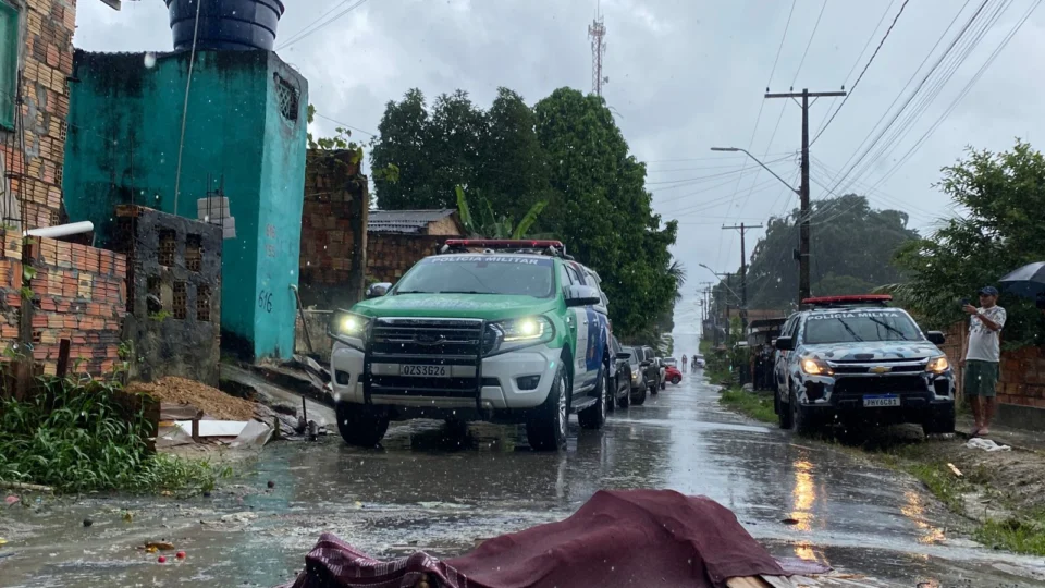 Homem é assassinado com tiros na cabeça no bairro Puraquequara