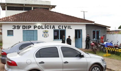 Prisão: homem é preso por roubo a passageiros de lancha e porte ilegal de arma de fogo