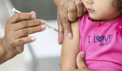 Vacinação de crianças contra sarampo e influenza começa no dia 4 de abril