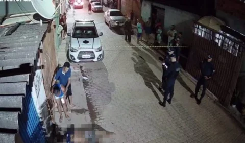 VEJA VÍDEO: Homem se irrita com crianças, atira e mata jovem que estava na rua