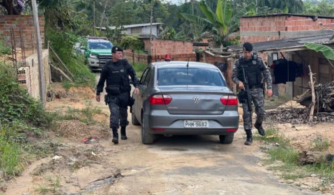 IMAGENS FORTES: ossada é encontrada enterrada no bairro Nova Cidade