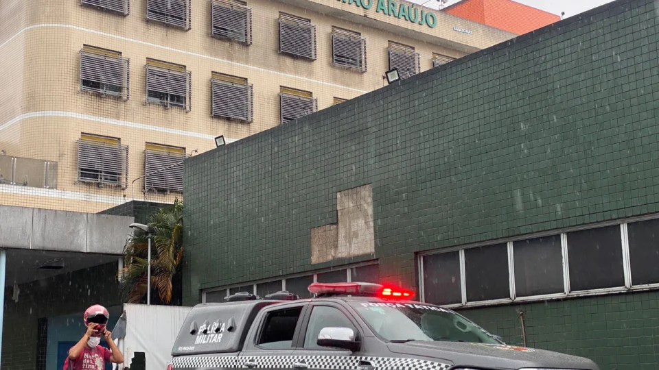 Homem morre em troca de tiros na zona Norte de Manaus