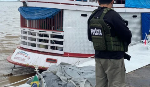 Corpos carbonizados em chacina na comunidade São Geraldo chegam em Manacapuru