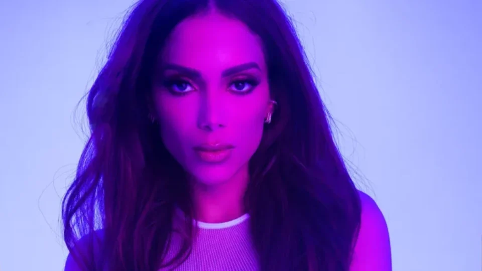 Anitta é a primeira artista brasileira em primeiro lugar no Spotify
