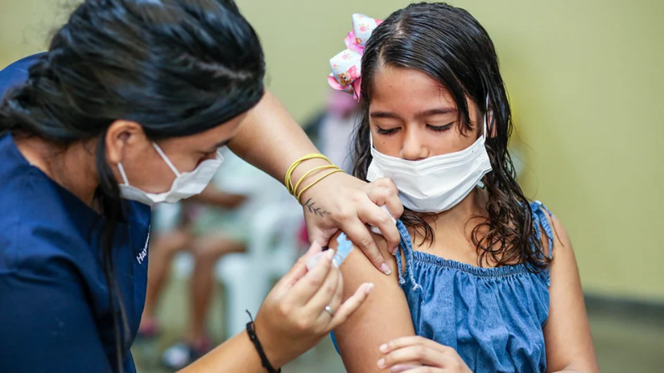 Vacinação contra Covid-19 será retomada nesta quinta-feira (3) em Manaus