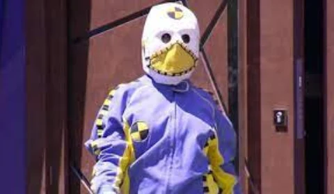 BBB22: Boninho anuncia trollagem com dummy para enganar participantes sobre Paredão Falso