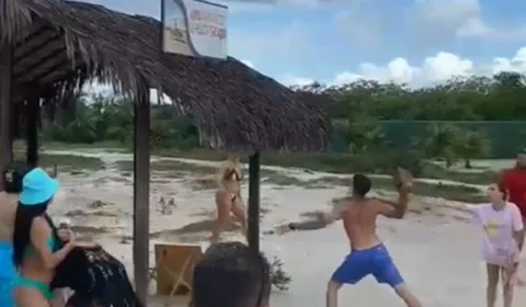 VEJA VÍDEO: Homem morre afogado e banhistas se revoltam