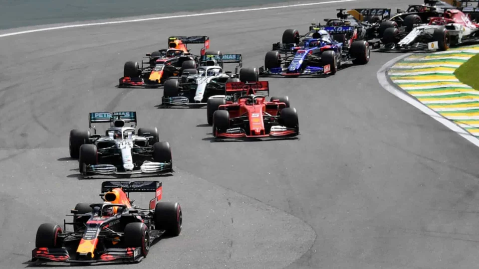 Fórmula 1 rescinde contrato e GP da Rússia está fora do calendário em definitivo