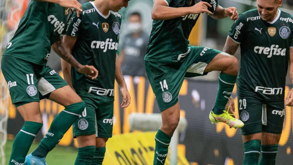 Palmeiras vence Guarani e segue invicto no Campeonato Paulista
